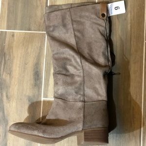 Taupe tall suede boots